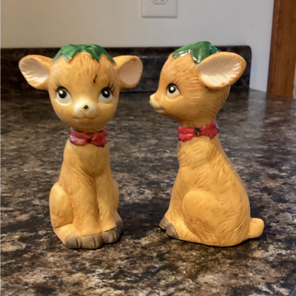 Vintage Pair JSNY Christmas Anthropomorphic  Reindeer S & P Shakers Taiwan